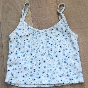 adorable Brandy Melville floral Skylar crop top